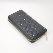 zip around wallet