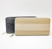 zip around wallet