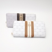 zip around wallet